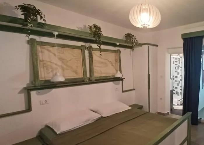 Corner - Double With Balcony And Sea View