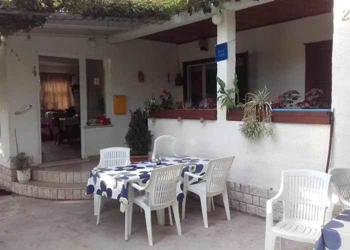 Corner - Double With Balcony And Sea View