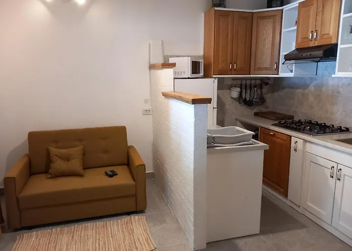 Corner - Double With Balcony And Sea View Daire *
